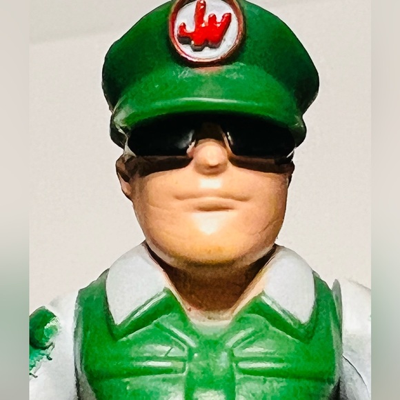 Jurassic World Rescue Helicopter amd Action figure - Picture 7 of 13